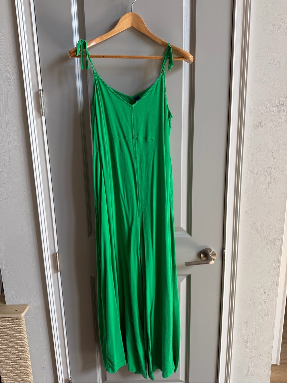 Old Navy Sleeveless Wide Leg Jumpsuit